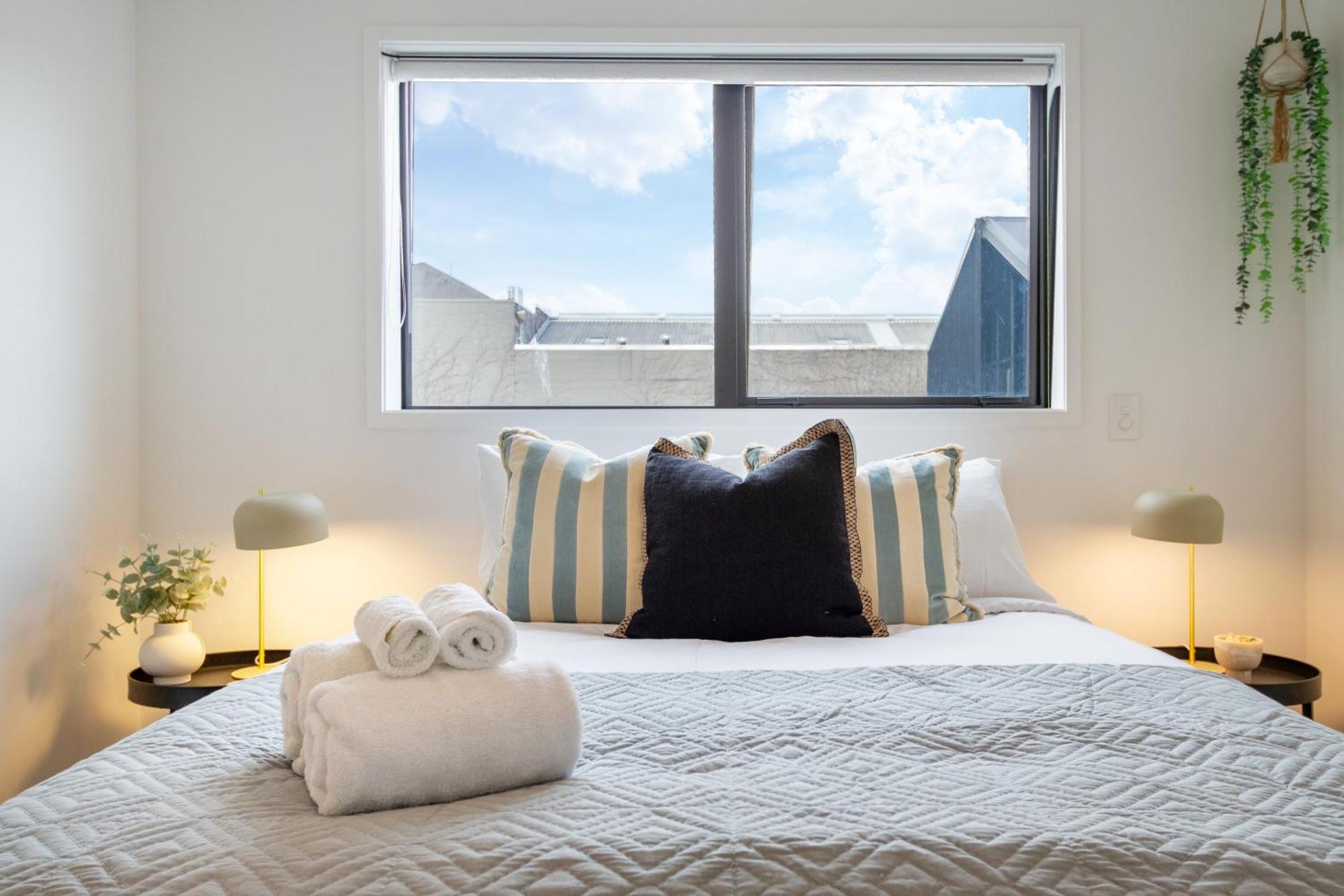 Stylish Central City Townhouse Next To Little High كريستتشيرش المظهر الخارجي الصورة
